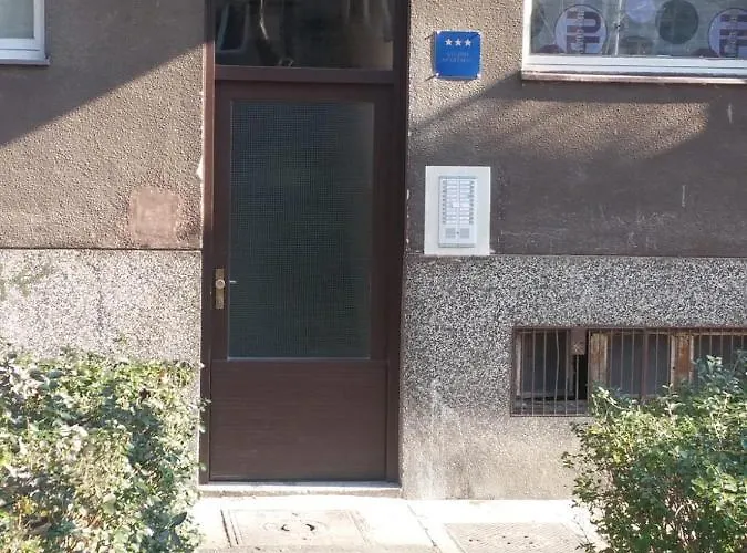 Studio Apartman *** Mara
